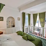Chateau D'urtubie 3* Urrugne
