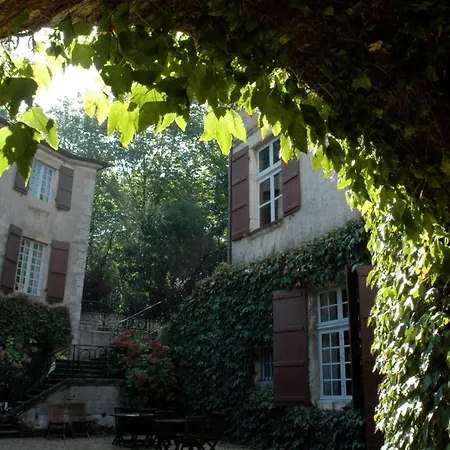 Chateau D'urtubie Hotel