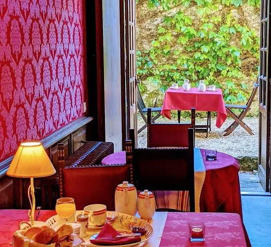 Hotel Chateau D'urtubie